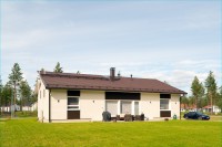 /album/mittava-koti-kuvia/talo-keminmaa-takapiha-jpg/